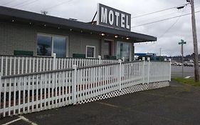 New Terrace Motel in Coos Bay